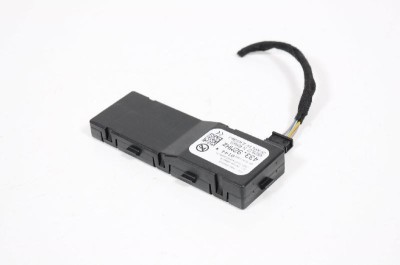 Amplificator de antena OPEL ASTRA J 2012 OEM: 13500144 3280288 foto