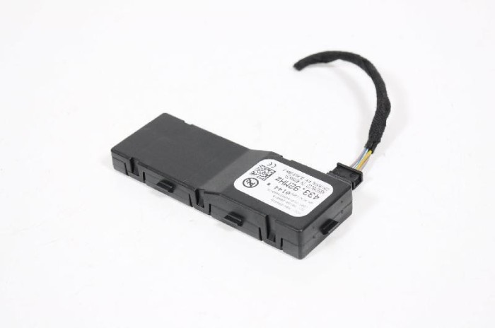 Amplificator de antena OPEL ASTRA J 2012 OEM: 13500144 3280288