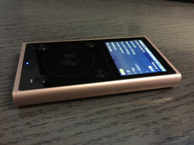 MP3 HIRES FIIO X1 II GEN +CARD SANDISK DE 32 GB.CITITI ATENT DESCRIEREA VA ROG! foto