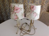 2 Veioze vintage , foarte elegante , abajur floral , neutilizate