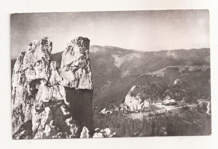 RF67 -Carte Postala- Masivul Rarau, Pietrele Doamnei, circulata