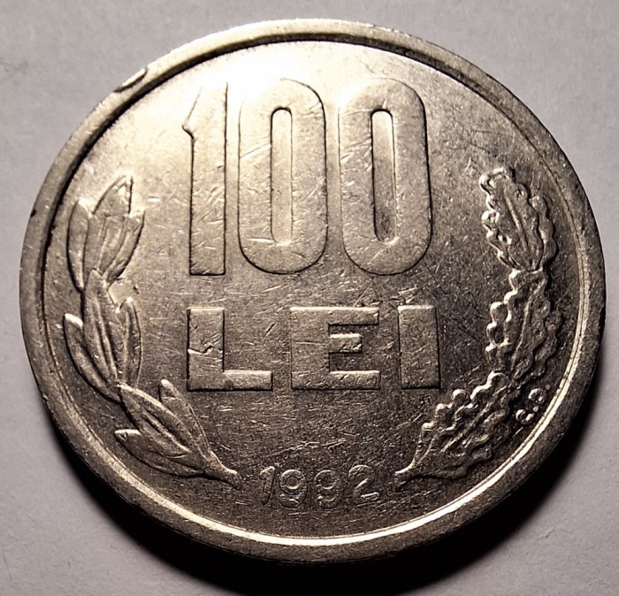 Moneda 100 lei 1992 (#2) cifra 9 rotunjită, eroare batere excentrică