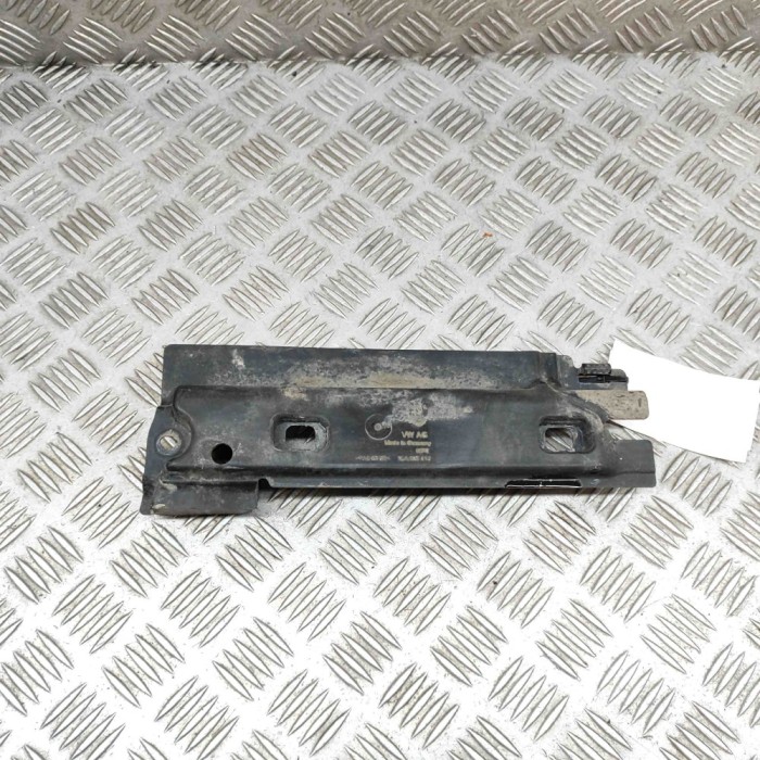 Scut motor dreapta spate AUDI Q4 Sportback F4N 2022 OEM: 1EA825118