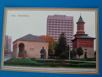 CPIB 23308 CARTE POSTALA - IASI. BISERICA SF, NICOLAE DOMNESC, CASA DOSOFTEI, NECIRCULATA foto