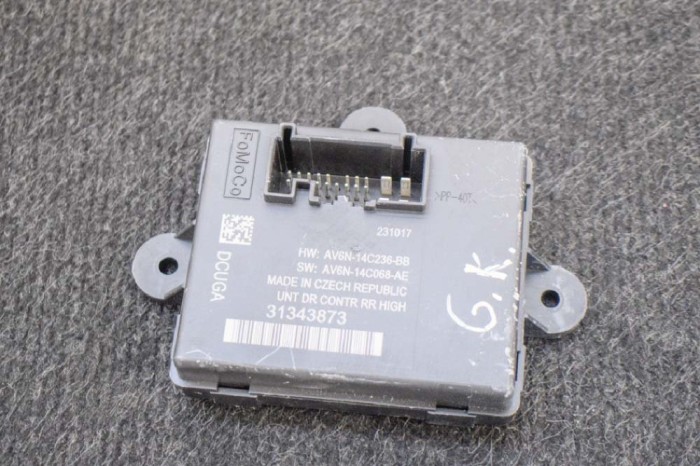 Modul de control ușă st&acirc;nga spate VOLVO V40 Hatchback 2017 OEM: 31343873,AV6N-14C068-AE,AV6N-14C236-BB | 10879980