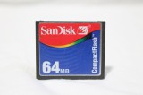 Card memorie CF Compact Flash SanDisk 64 MB