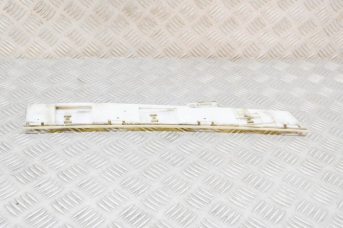 Suport prag lateral dreapta spate BMW 1 F21 2018 OEM: 8051950 | 17714802