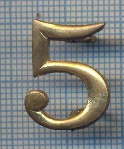 AX 111 INSIGNA MILITARA -NR:,,5&amp;quot;-PENTRU EPOLET, INDICA NUMARUL REGIMENTULUI foto
