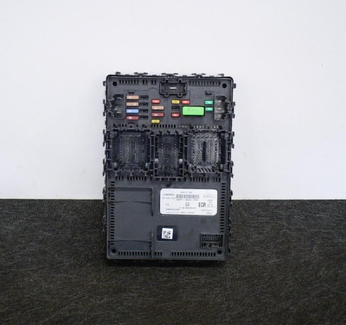 Modul de confort FORD FIESTA VII 2018 OEM: HU5T-15604-ECRF005V02770 3427448