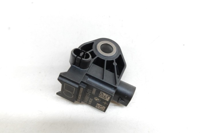 Senzor de impact dreapta spate BMW 3 Touring G21 2022 OEM: 9496815,A3C0637430000 | 25044241
