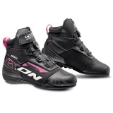Cumpara ieftin Ghete moto Roadster femei All season Ixon model Ranker WP LS culoare: negru/alb/fuchsia (roz) (100% waterproof), 40
