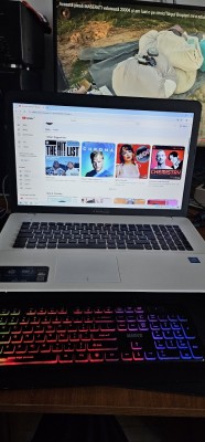 LEPTOP ASUS F751S Procesor Intel Pentium N3700 Quad Core, memorie DDR3 8 GB, SSD 240 GB , WIN10 INSTALAT RECENT . foto