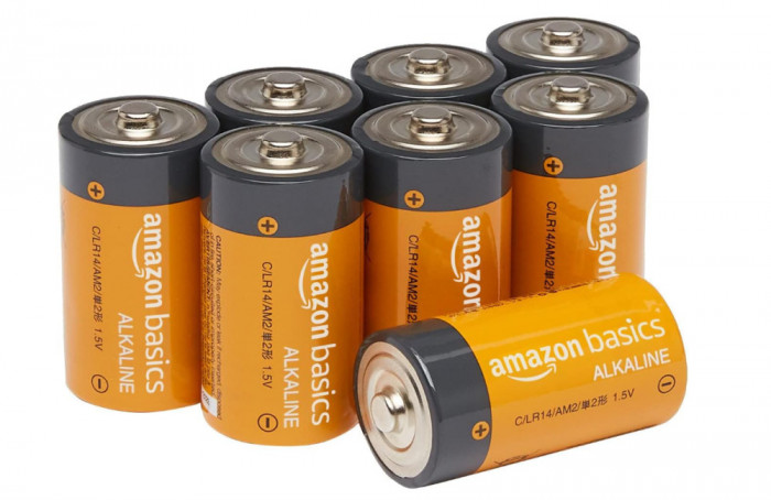 Set 8 baterii alcaline cu celule C Amazon Basics, 1.5V - NOU