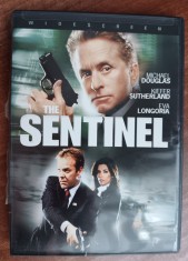 CC6 - Film strain - DVD - The sentinel - Michael Dougals