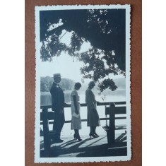 Fotografie, familia Litarczek impreuna cu o prietena, la Sibiu, lacul cu crapi, 1932