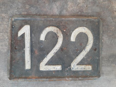 Semn tabla romaneasca numar de casa vechi comunist decor colectie foto