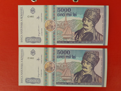 2 x Bancnota 5000 lei 1992 - UNC ++++ consecutive serie mica C.0003 / 000956-957 foto