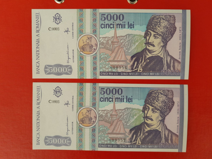 2 x Bancnota 5000 lei 1992 - UNC ++++ consecutive serie mica C.0003 / 000956-957