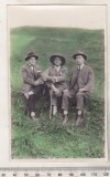 bnk foto Grup de barbati in natura - Puesti Vrancea ? 1926 - colorizata