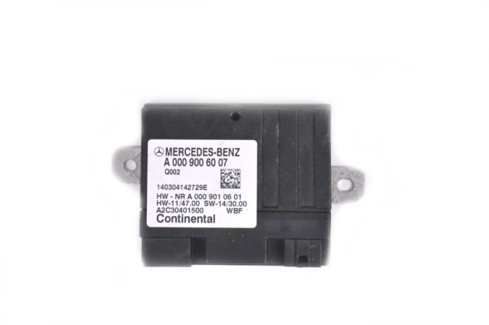 Unitate de control pompa de combustibil MERCEDES-BENZ C W205 2016 OEM: A0009006007 14890211