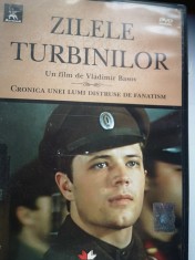 DVD film - Zilele turbinilor - nesigilat - Un film de Vladimir Basov - Colectia de aur MOSFILM pe DVD, 208 min