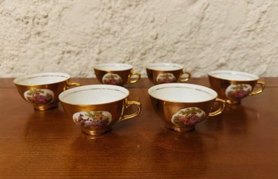6 CEȘCUȚE DIN PORȚELAN FIN- MARCAJ Z &amp;amp; Co TIRSCHENREUTH BAVARIA D7,8cm foto