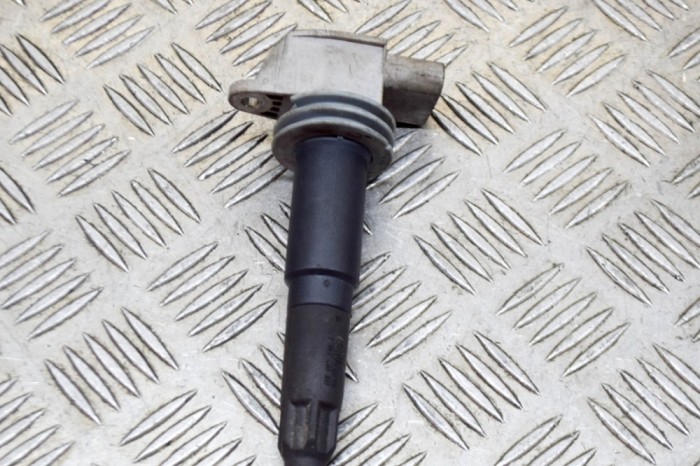 Bobina de inducție de &icirc;naltă tensiune PORSCHE 911 991 2014 OEM: 9A1.602.104.06,0040102005,9A160210406 13723350