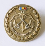 INSIGNA CURS POSTUNIVERSITAR DE MANAGEMENT ARME INTRUNITE ARMATA MINISTERUL APARARII MINISTERUL FORTELOR ARMATE ( CITITI DESCRIEREA )