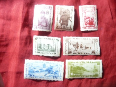 Serie mica Mongolia 1932 - Revolutia , 7 valori , pete pe guma foto
