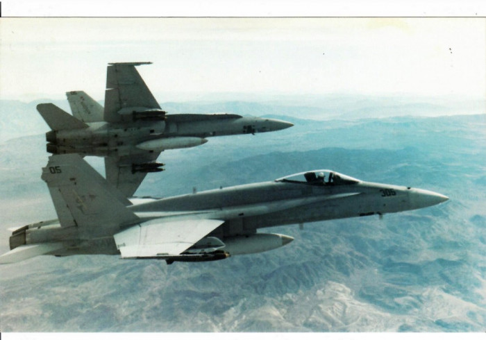 ANGLIA - AVIATIE. AVION MILITAR F/A-18 HORNET. ILUSTRATA NECIRCULATA, N23
