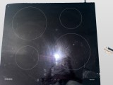 Plită inducție Samsung 4 zone, funcțională, folosită puțin, sticlă crăpată