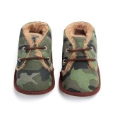 Cumpara ieftin Ghetute imblanite - Army (Marime Disponibila: 0-3 luni)