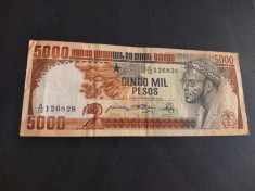 Bancnota 5000 pesos Guinea Bissau foto