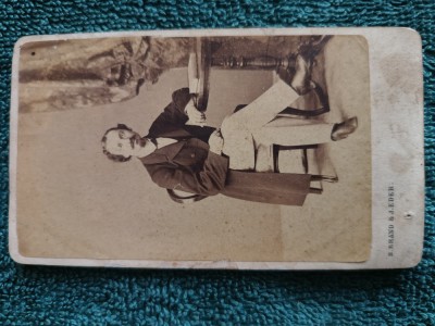 fotografie de epoca ,celebru atelier fotografic si de pictura BERNARD BRAND SI JOSEF EDER -JASSI .Distins domn .Anii 1880. foto