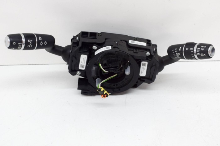 Maneta semnalizare ștergătoare LAND ROVER DISCOVERY SPORT L550 2016 OEM: FK72-14A664-CA,FK72-13N064-DB,BJ32-3F972-DB,BJ32-3F973-BB 14564543