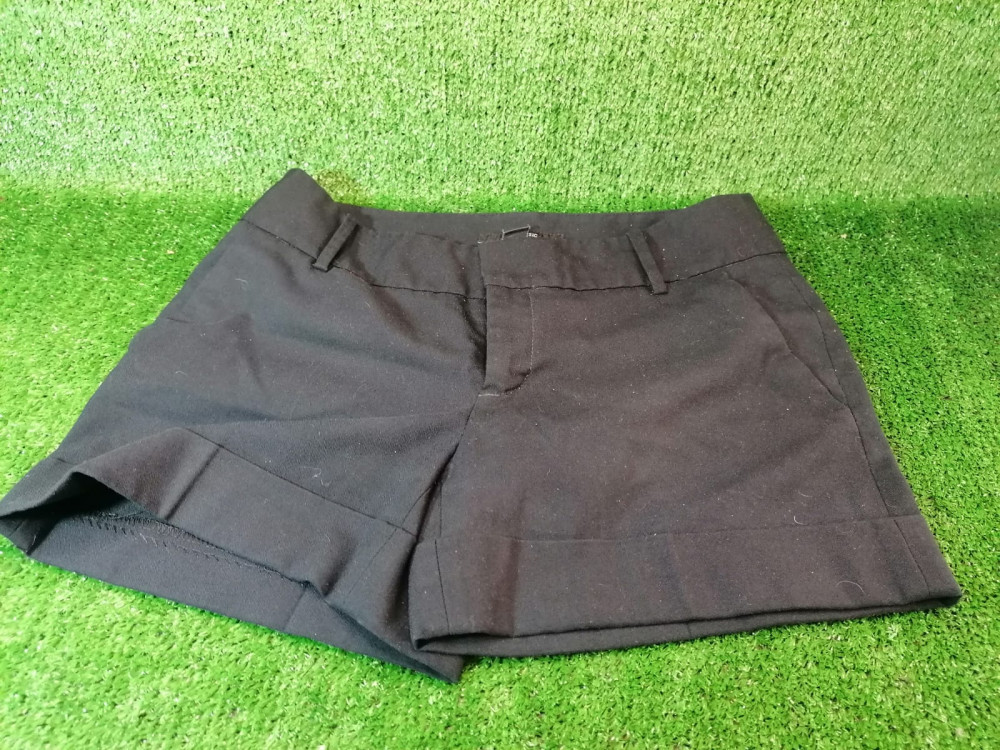 Pantaloni scurti Dama Zara Basic , masura M / C107, Negru | Okazii.ro