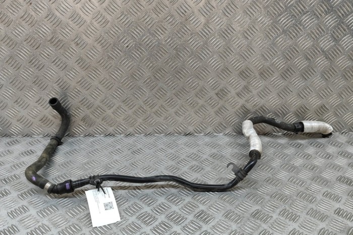 Furtun de lichid de răcire VOLVO XC90 II 2021 OEM: 31368149,32263990 27977201
