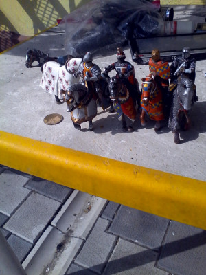 Lot Soldatei Figurine Vechi Cai cu Calareti Medievali din Plumb foto
