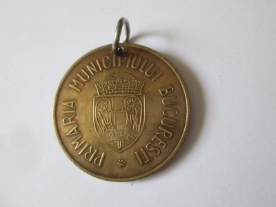 Medalie serviciul veterinar Primaria Municipiului Bucuresti 1939-1940 foto