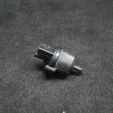 Supapa solenoid VW PASSAT Variant B7 365 2012 OEM: 058133459 1865875