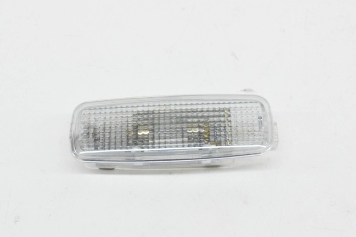Iluminare interioară AUDI A6 4G2, C7, 4GC 2014 OEM: 4D0947105A 13686609
