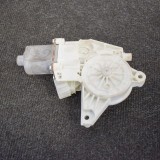 Motor macara geam ușă dreapta față MERCEDES-BENZ GLA X156 2015 OEM: A24690652000130822691 3675114