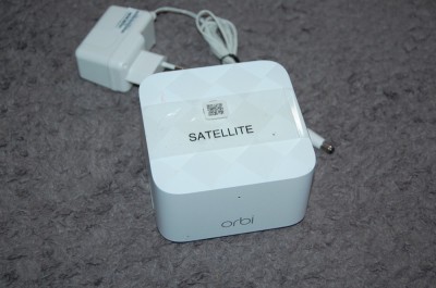 NETGEAR Orbi Mesh WiFi Add-on Satellite MODEL RBS10 foto