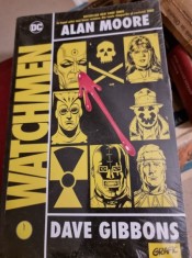 WATCHMEN - ALAN MOORE, DAVE GIBBONS ,LIMBA ROMANA foto