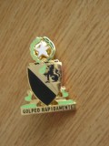 QW9 N 75 - insigna - militar - Golpeo rapidamente