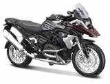 MAISTO MOTOCICLETA METALICA EDITIE SPECIALA BMW R1200 SCARA 1 LA 18