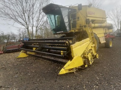 New holland tf44 foto