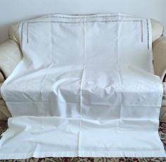 Cearceaf Vintage din bumbac cu broderie manuala pe o latura scurta- 1 pers.