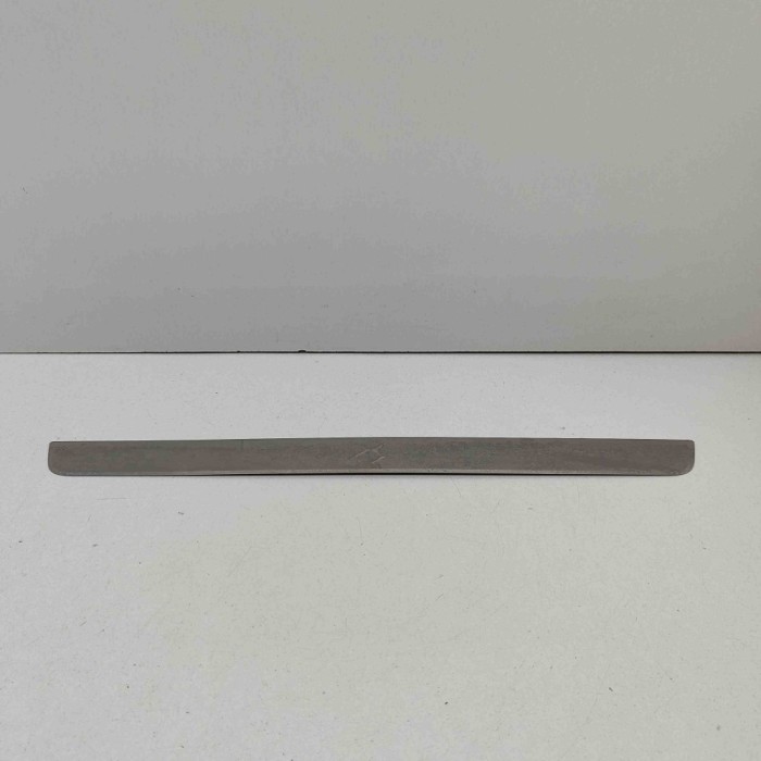 Ornament prag dreapta față CITRO&Euml;N DS7 Crossback 2023 OEM: 98224960VV