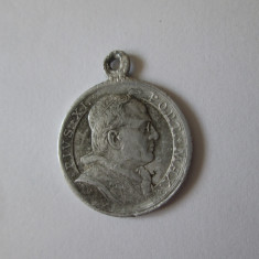 Medalion/pandantiv religios catolic Papa Pius XI din anii 30